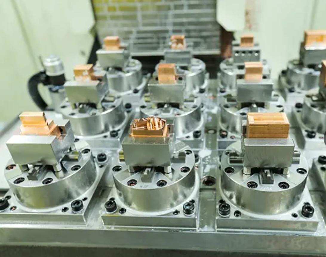 夹具 CNC